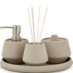 ESCULTURA OURICO EM METAL